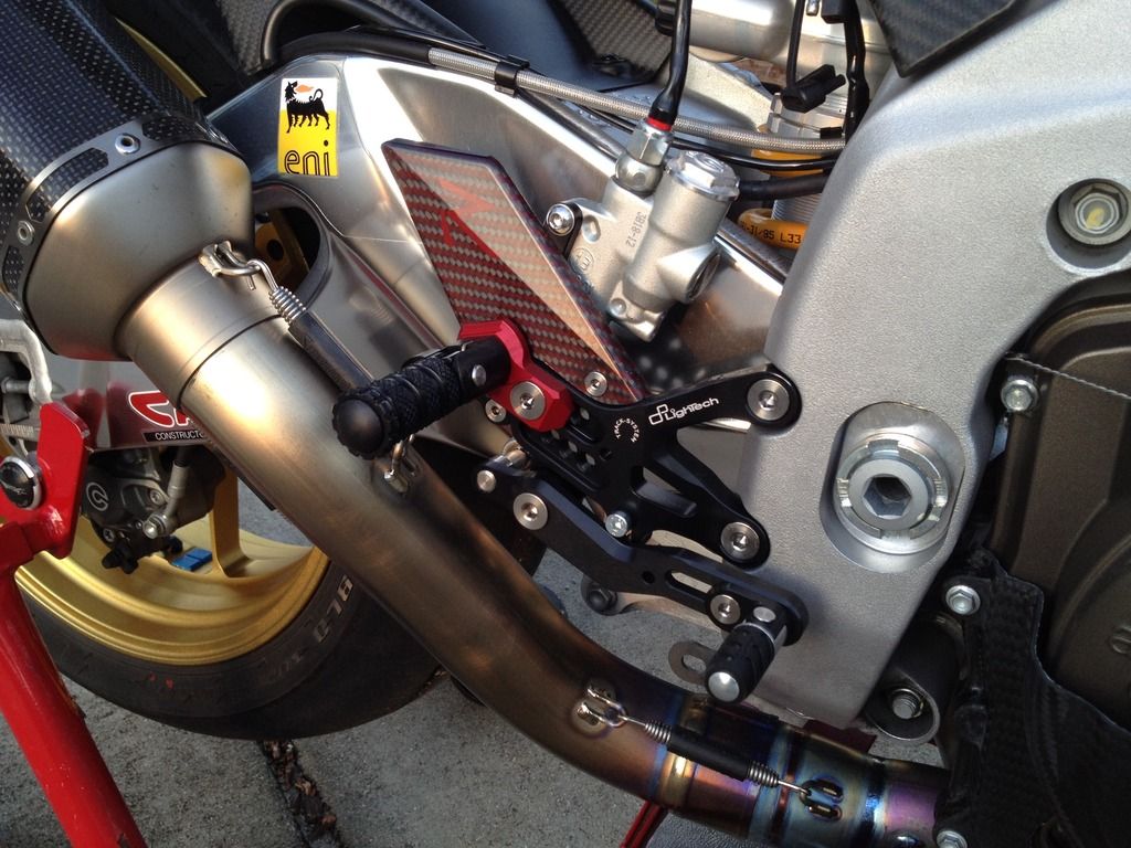 RSV4 Giamoto rearsets and ABS